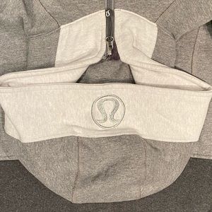 Lululemon Original Scuba hoodie never worn Sz 8